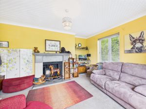 Lounge- click for photo gallery